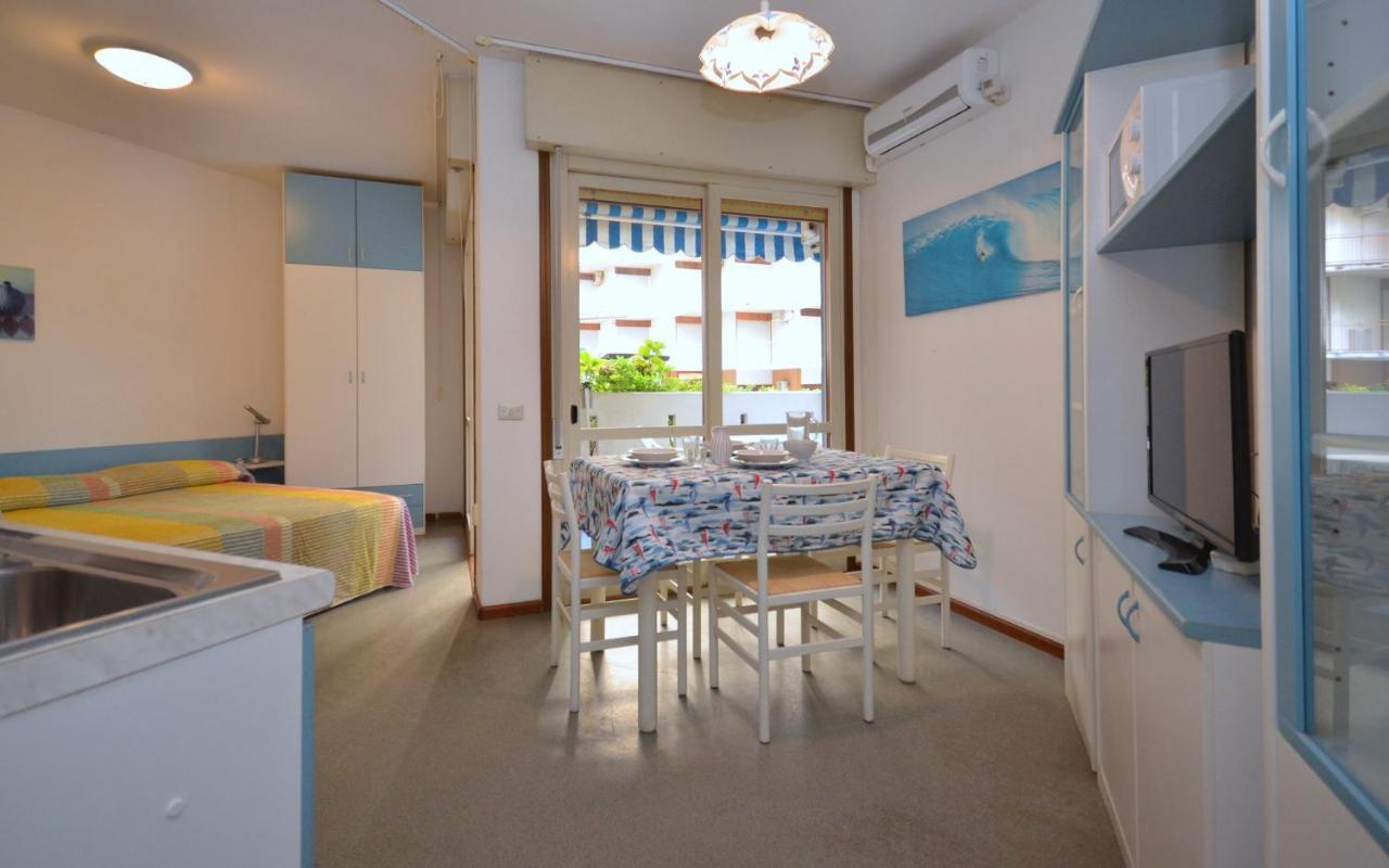 Residenza Marco Polo Apartment Lignano Sabbiadoro Luaran gambar